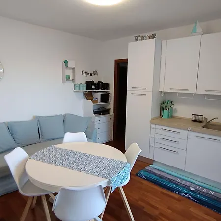 Le Terrazze - Drei-zimmer-wohnung Mit Terrasse By Interhome Fonteno