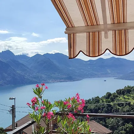 Le Terrazze - Drei-zimmer-wohnung Mit Terrasse By Interhome *
